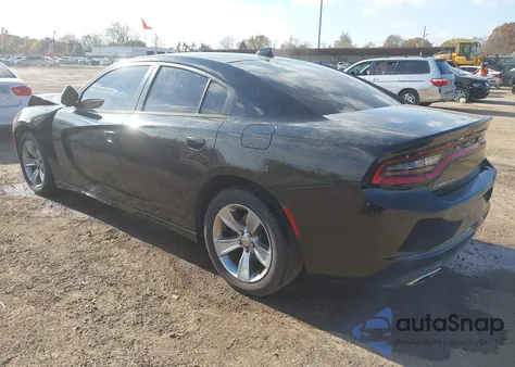 2016 Dodge Charger Sxt z USA, uszkodzony, nr VIN 2C3CDXHG6GH158963